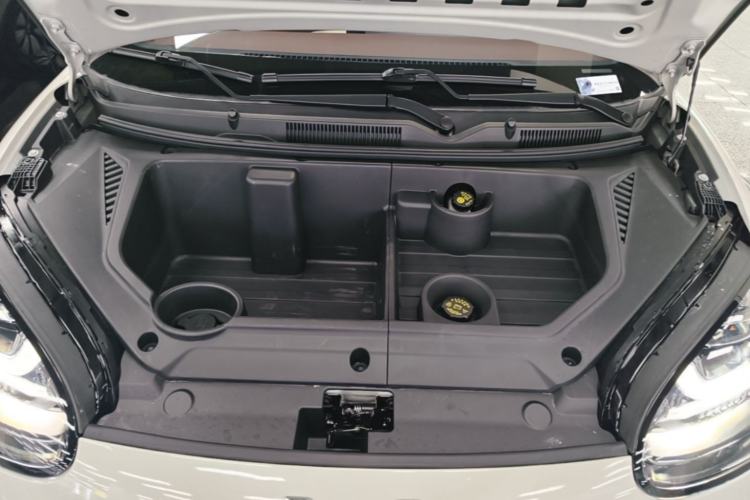 Used Wuling Bingo 2023 410 km Lingxi Deluxe Edition Engine Bay