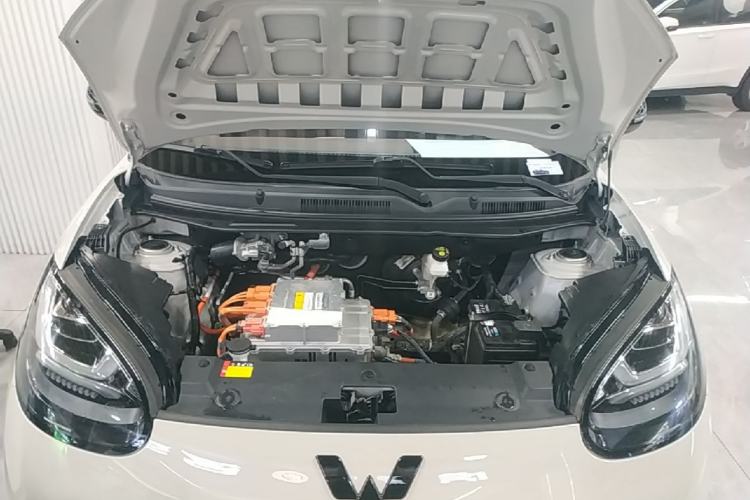 Used Wuling Bingo 2023 203km Comfort Edition Engine Bay