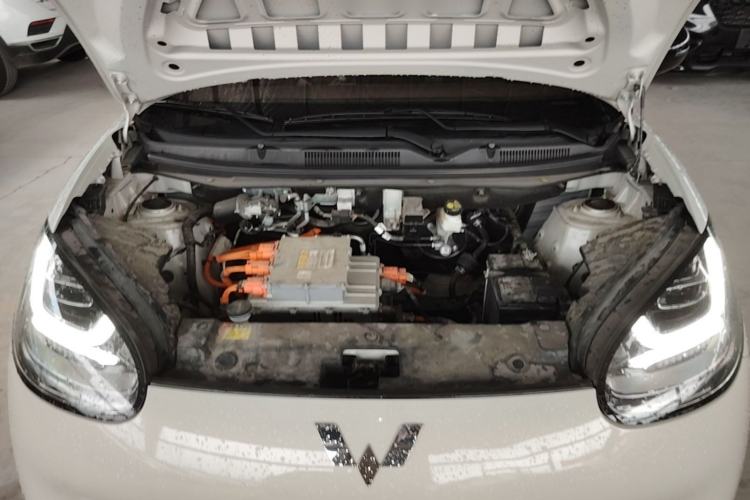 Used Wuling Bingo 2023 203km Comfort Edition Engine Bay
