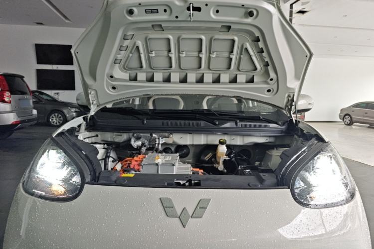 Used Wuling Bingo 2023 203km Light Edition Engine Bay