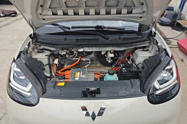 Used Wuling Bingo 2023 333 km Fast-Share Version Engine Bay