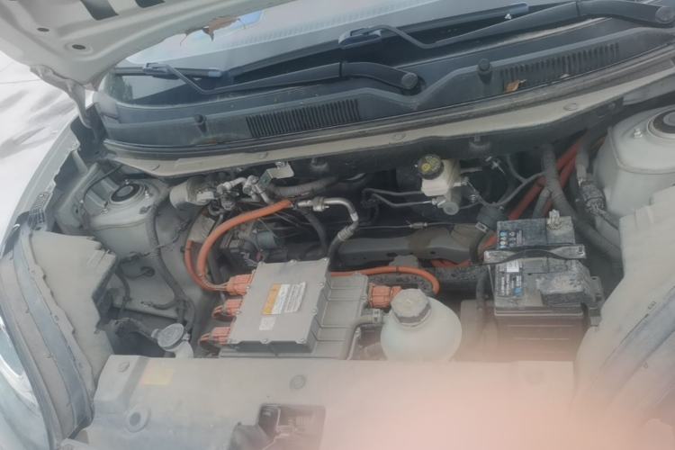 Used Wuling Bingo 2023 333 km Lingxi Connected+ Version Engine Bay
