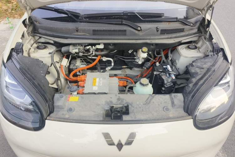 Used Wuling Bingo 2023 333 km Lingxi Connected Version Engine Bay