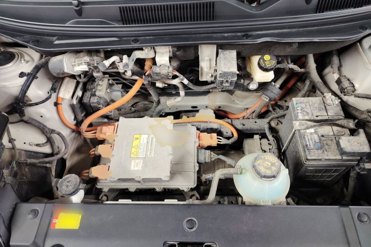 Used Wuling Bingo 2023 333 km Enjoyment Version Engine Bay