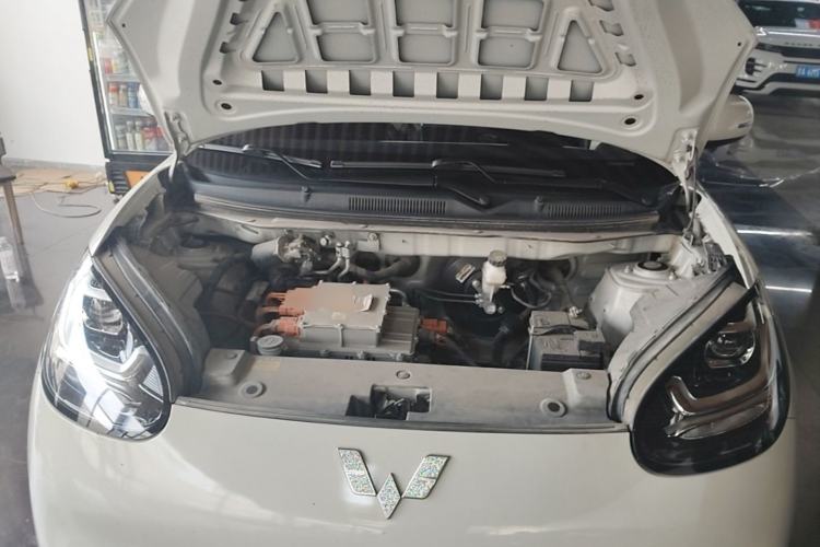 Used Wuling Bingo 2023 203km Light Edition Engine Bay