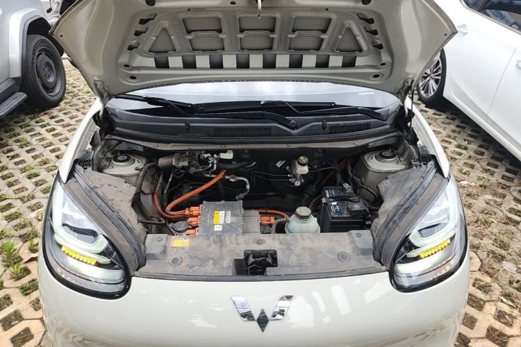Used Wuling Bingo 2023 333 km Enjoyment Version Engine Bay