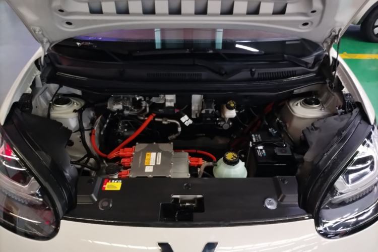 Used Wuling Bingo 2023 333 km Lingxi Connected Version Engine Bay