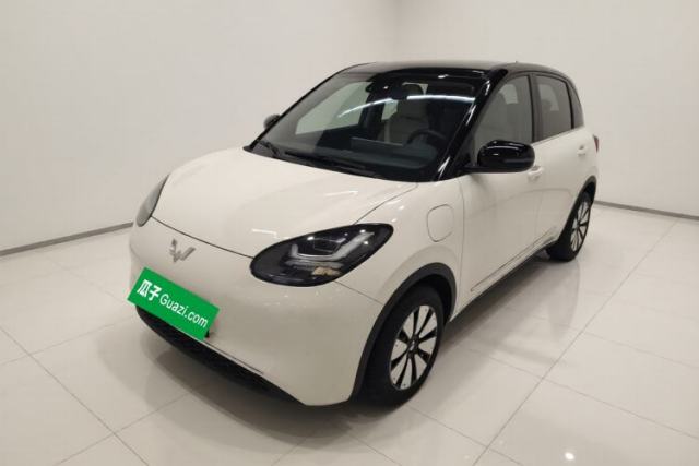 Ojetý Wuling Bingo 2023 333 km Lingxi Connected+ Version