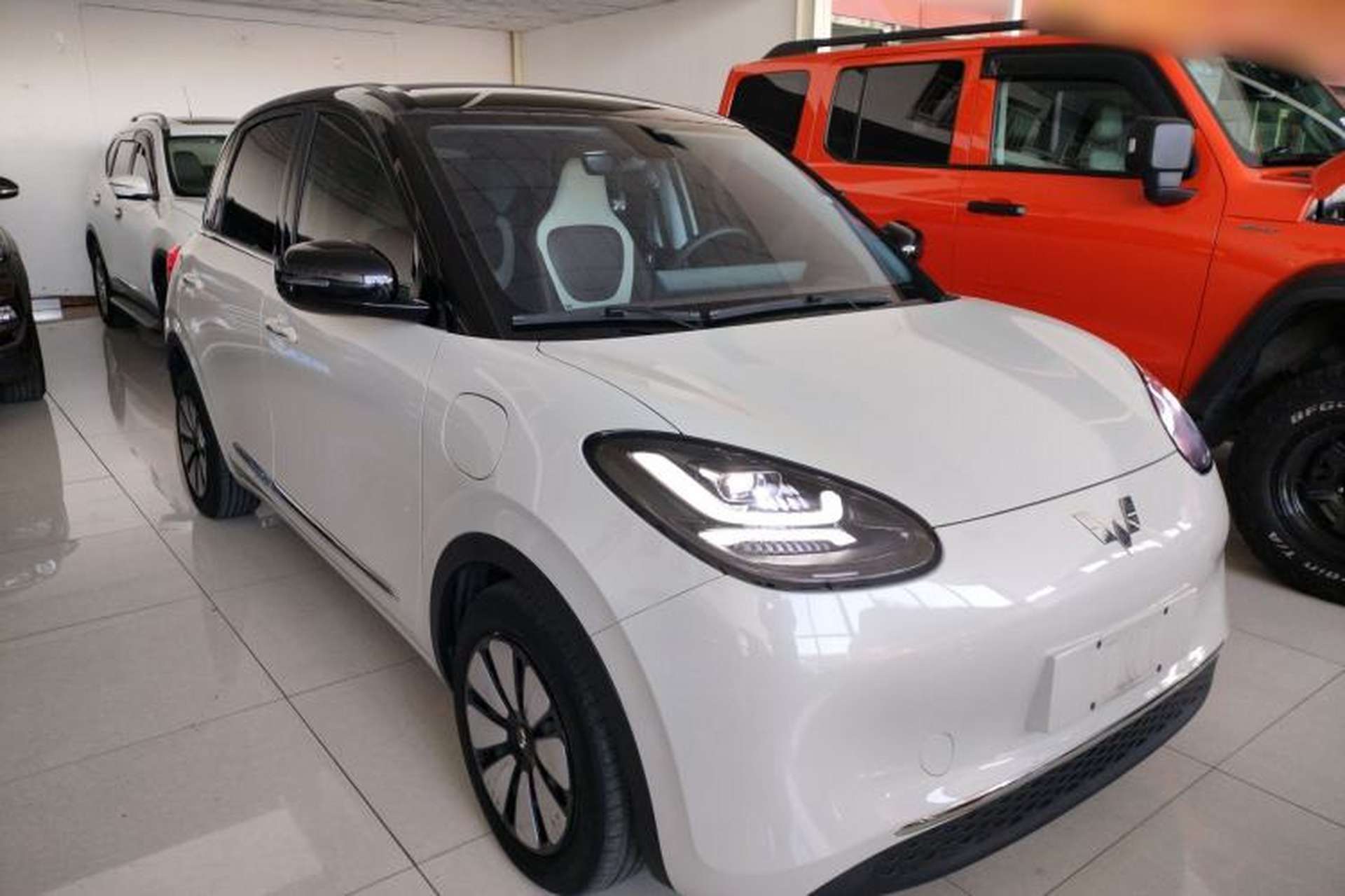 Used Wuling Bingo 2023 410 km Lingxi Deluxe Edition Exterior 1