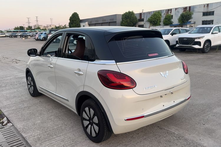 Used Wuling Bingo 2023 203km Comfort Edition Exterior 1