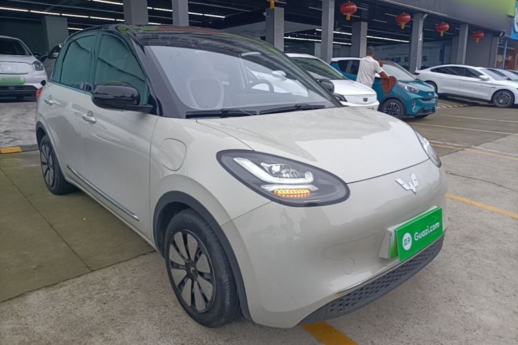 Used Wuling Bingo 2023 410 km Lingxi Deluxe Edition Exterior 1