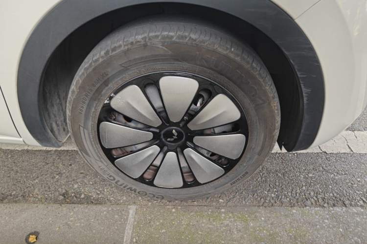 Used Wuling Bingo 2023 203km Comfort Edition Exterior 1
