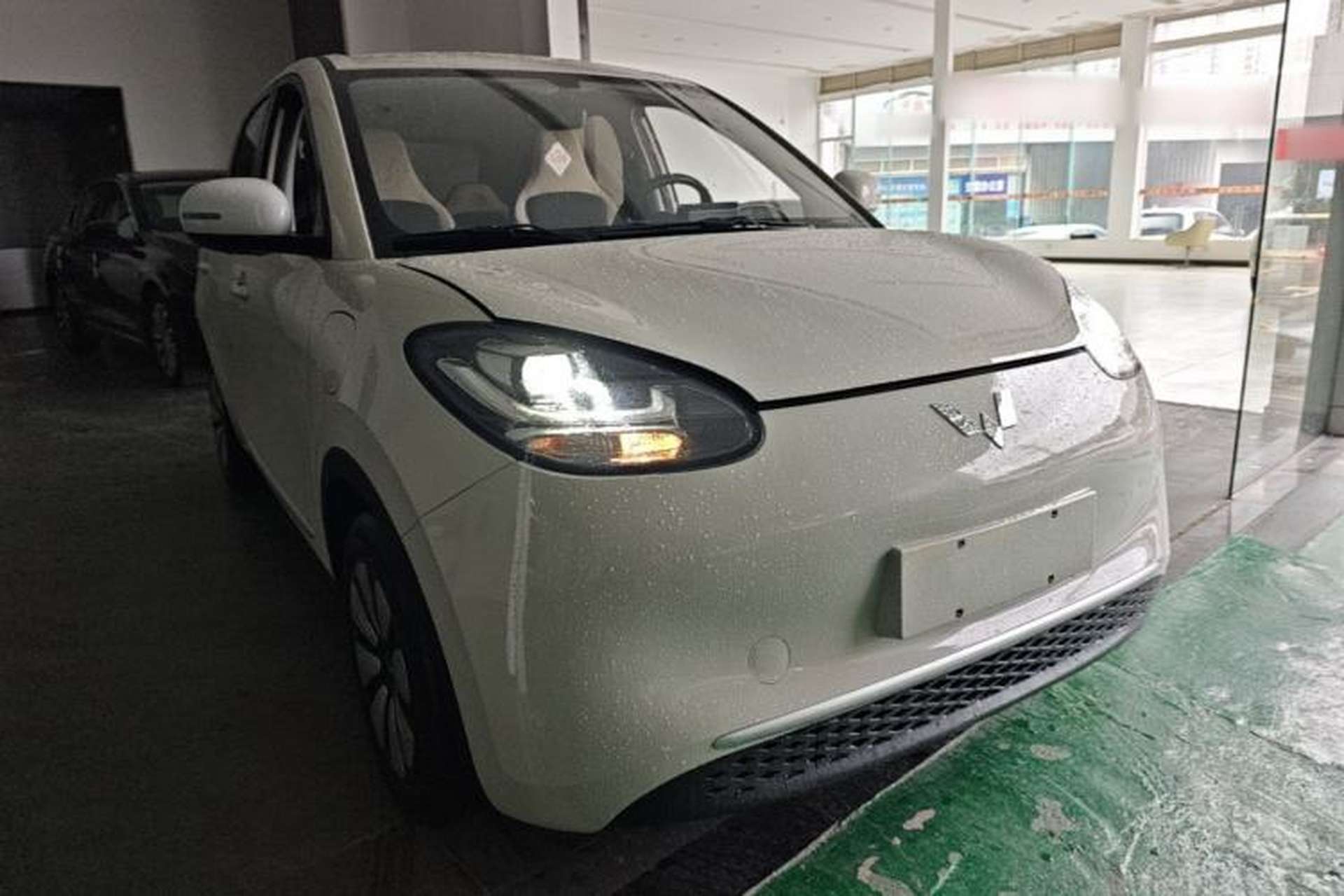 Used Wuling Bingo 2023 203km Light Edition Exterior 1