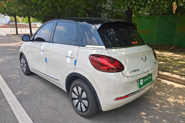 Used Wuling Bingo 2023 333 km Enjoyment Version Exterior 2