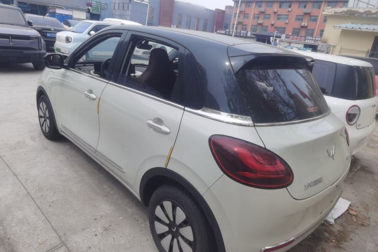 Used Wuling Bingo 2023 410 km Lingxi Deluxe Edition Exterior 2