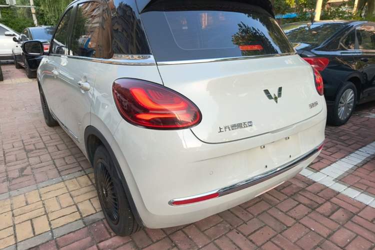 Used Wuling Bingo 2023 333 km Lingxi Connected Version Exterior 2