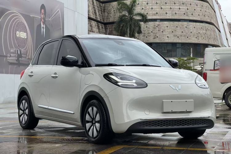 Used Wuling Bingo 2023 333 km Enjoyment Version Exterior 2