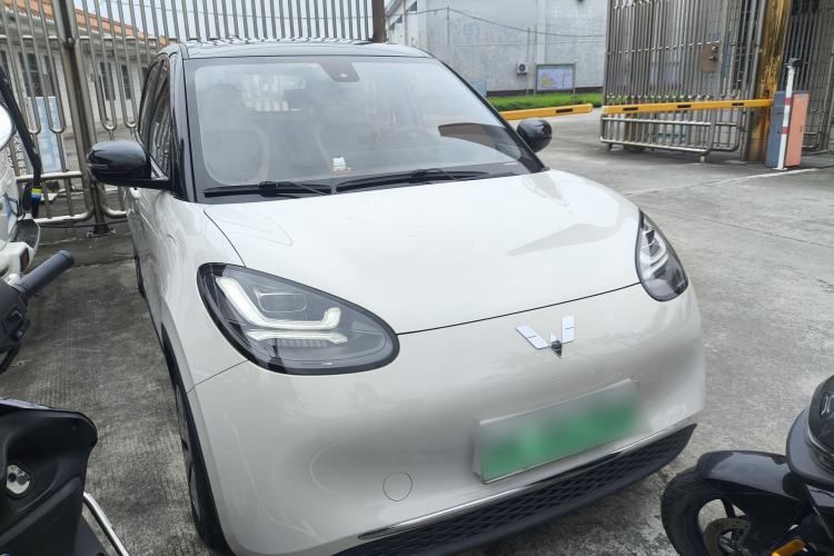 Used Wuling Bingo 2023 333 km Lingxi Connected Version Exterior 2