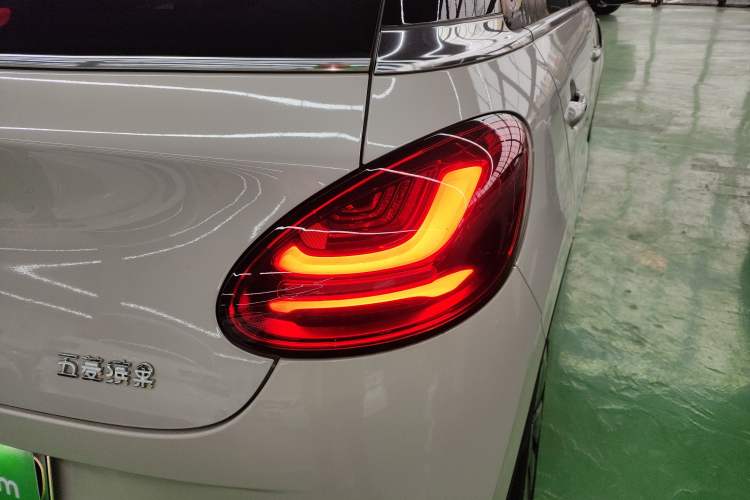 Used Wuling Bingo 2023 333 km Lingxi Connected+ Version Exterior 2