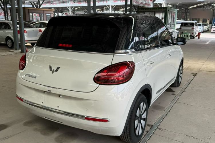 Used Wuling Bingo 2023 333 km Enjoyment Version Exterior 2