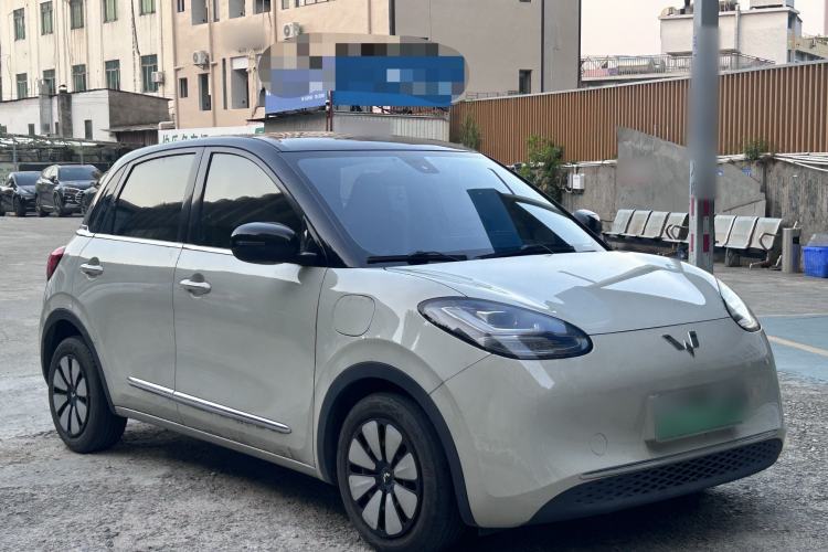 Used Wuling Bingo 2023 333 km Enjoyment Version Exterior 2