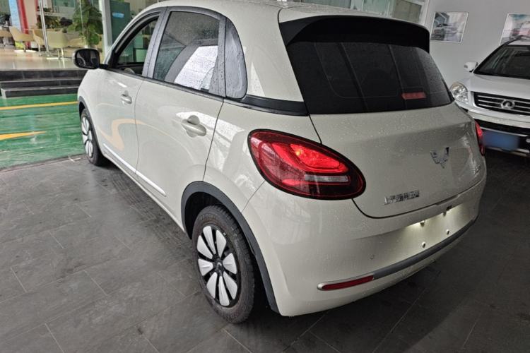 Used Wuling Bingo 2023 203km Light Edition Exterior 2