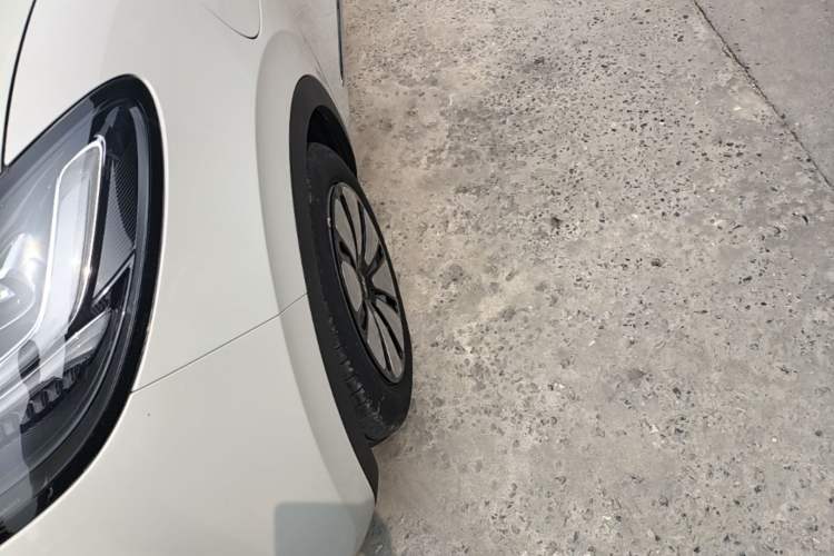 Used Wuling Bingo 2023 333 km Lingxi Connected Version Exterior 2