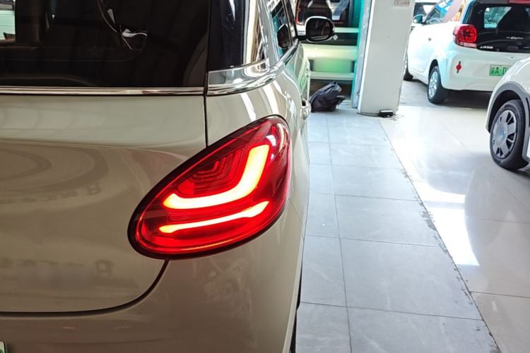 Used Wuling Bingo 2023 333 km Lingxi Connected Version Exterior 3