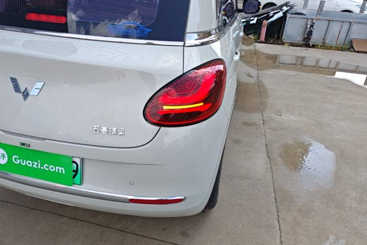 Used Wuling Bingo 2023 203km Comfort Edition Exterior 3