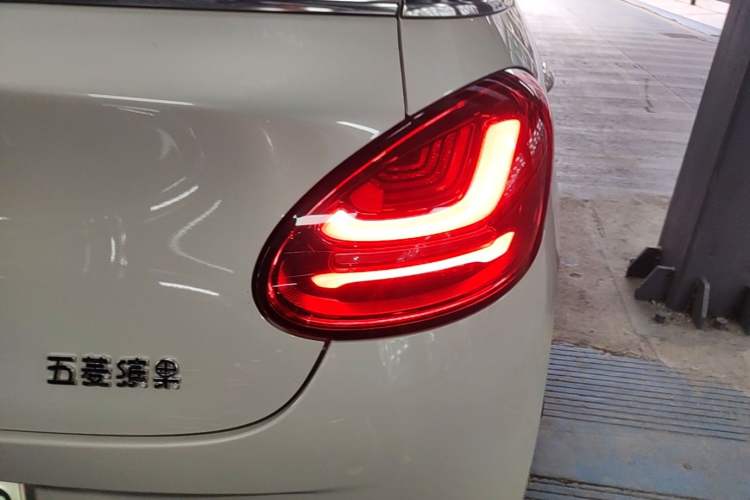 Used Wuling Bingo 2023 203km Comfort Edition Exterior 3