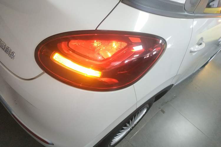 Used Wuling Bingo 2023 333 km Fast-Share Version Exterior 3