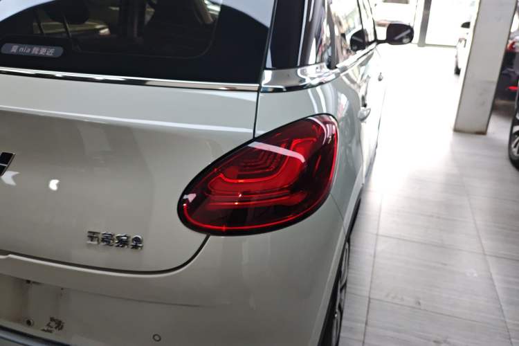 Used Wuling Bingo 2023 333 km Lingxi Connected Version Exterior 3