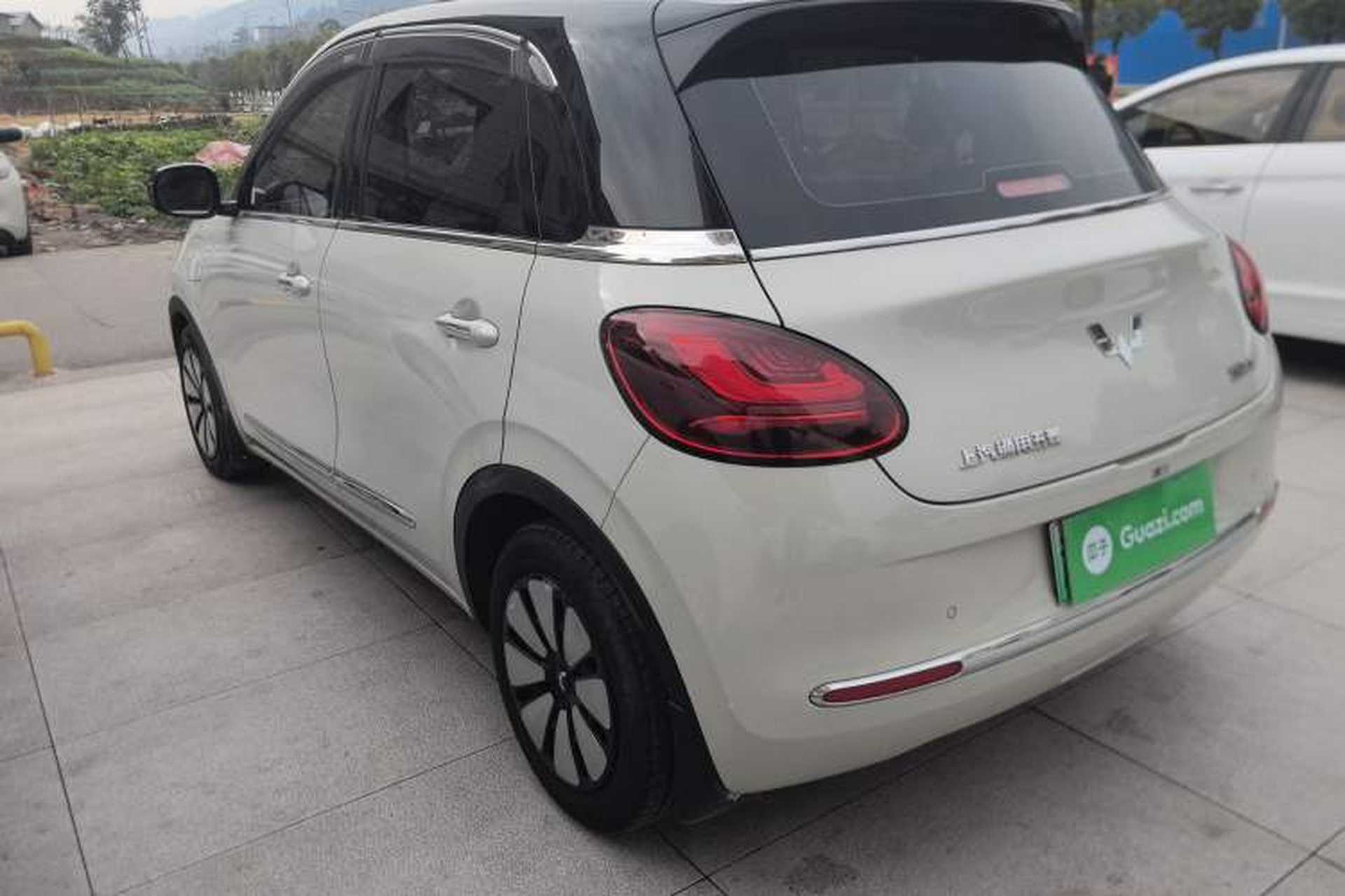 Used Wuling Bingo 2023 333 km Lingxi Connected Version Exterior 3
