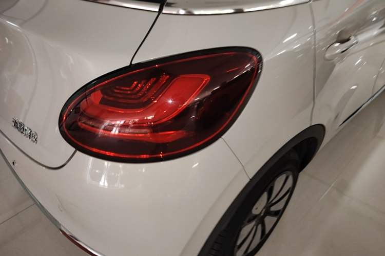 Used Wuling Bingo 2023 333 km Lingxi Connected Version Exterior 3