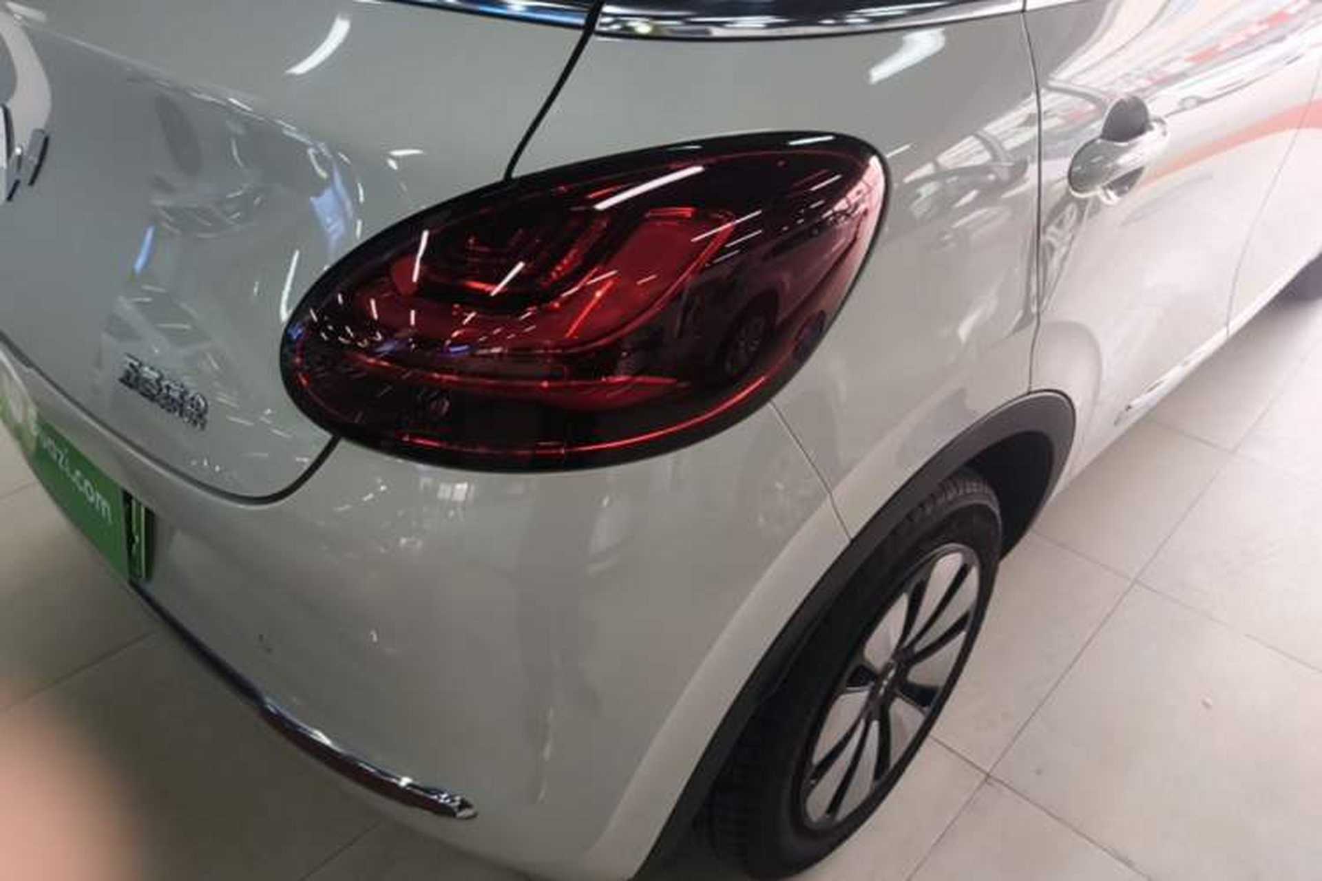 Used Wuling Bingo 2023 333 km Enjoyment Version Exterior 3