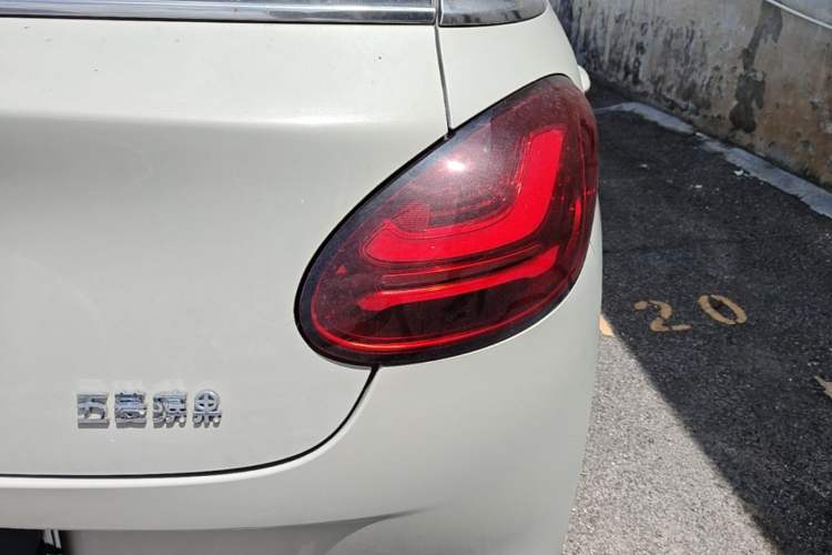 Used Wuling Bingo 2023 410 km Lingxi Deluxe Edition Exterior 3