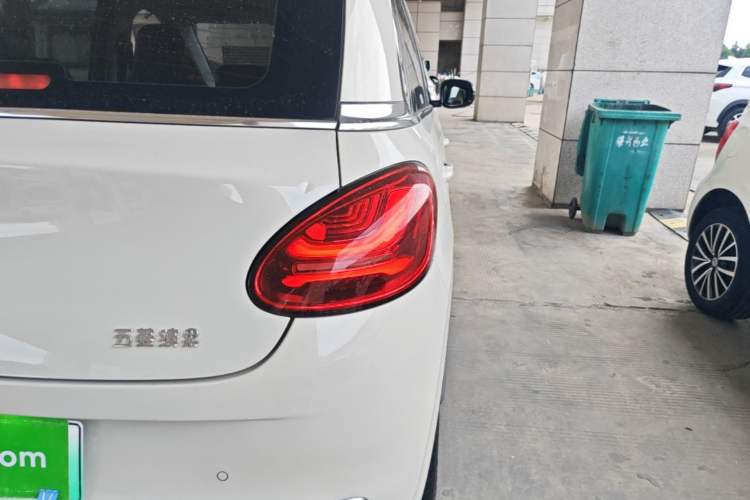 Used Wuling Bingo 2023 203km Light Edition Exterior 3