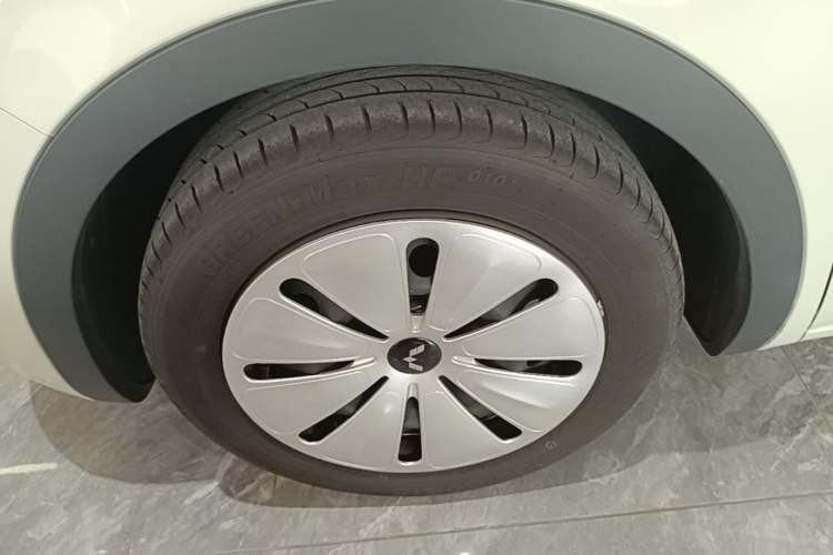 Used Wuling Bingo 2023 203km Light Edition Exterior 4