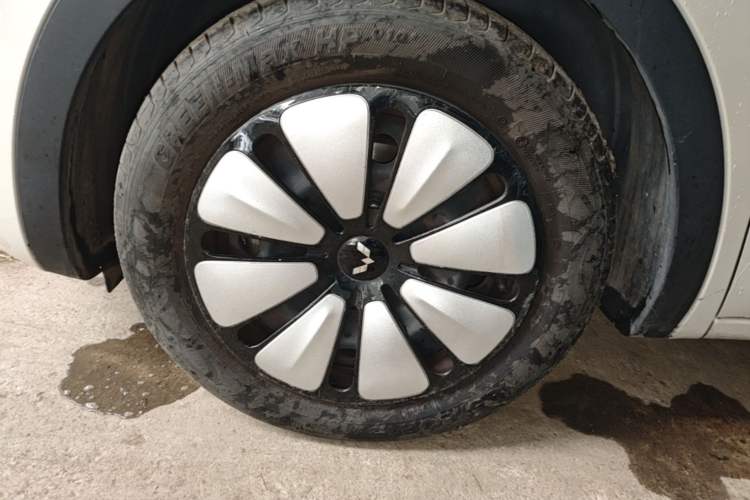 Used Wuling Bingo 2023 203km Comfort Edition Exterior 4