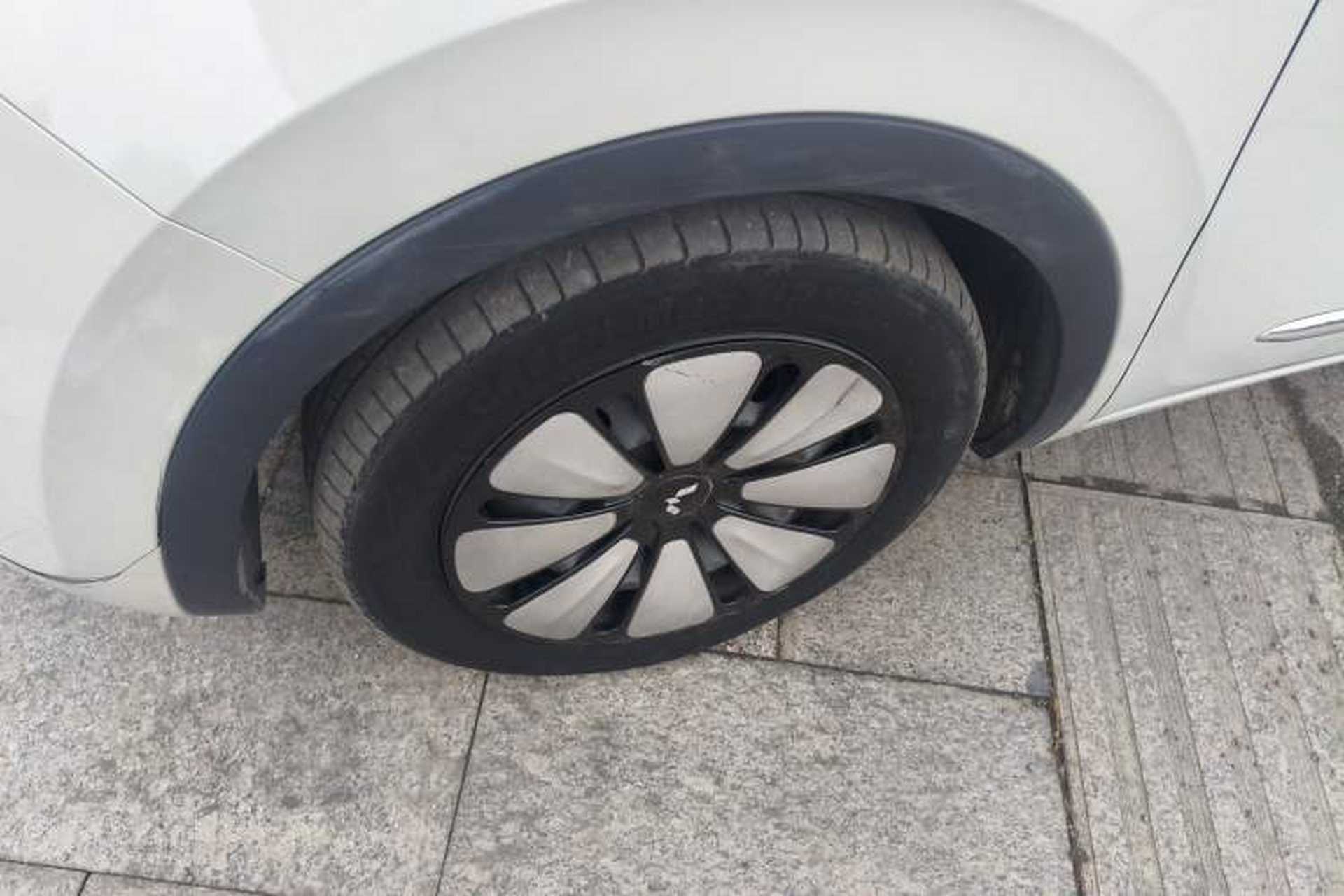 Used Wuling Bingo 2023 333 km Enjoyment Version Exterior 4