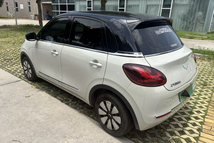 Used Wuling Bingo 2023 333 km Lingxi Connected+ Version Exterior 4