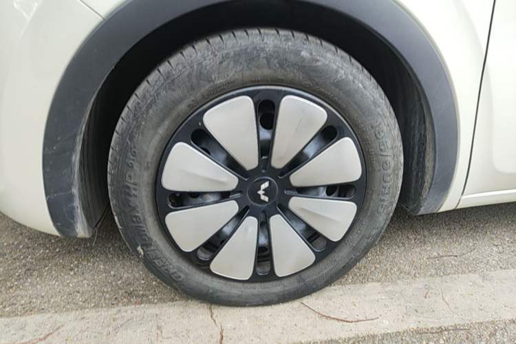 Used Wuling Bingo 2023 333km Enjoy+ Version Exterior 4