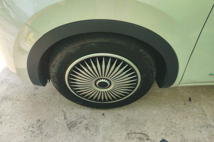 Used Wuling Bingo 2023 333km Enjoy+ Version Exterior 4