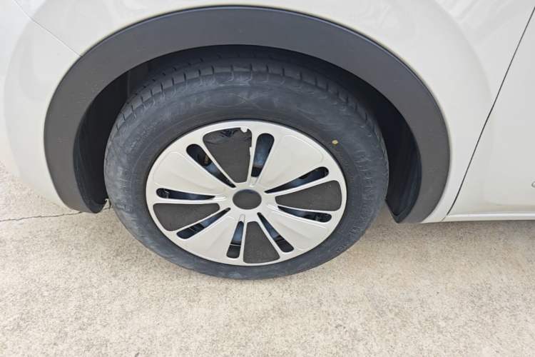 Used Wuling Bingo 2023 333 km Fast-Share Version Exterior 4