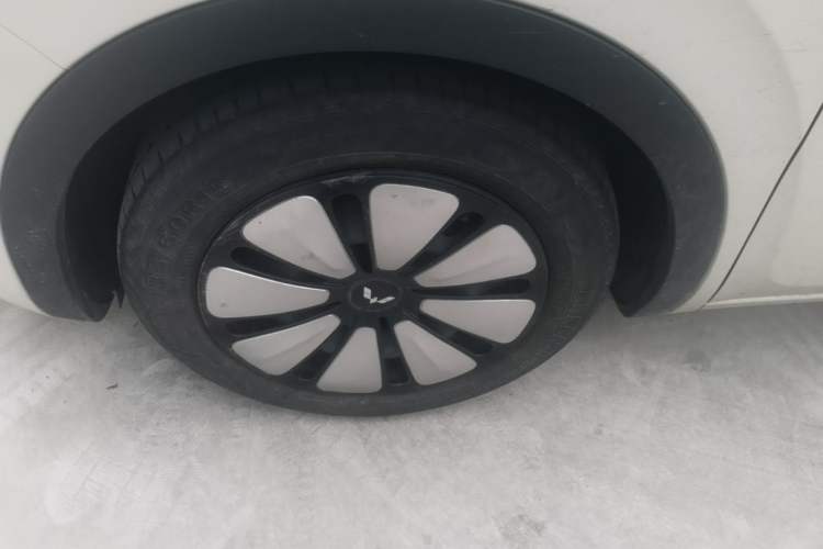 Used Wuling Bingo 2023 333 km Lingxi Connected+ Version Exterior 4