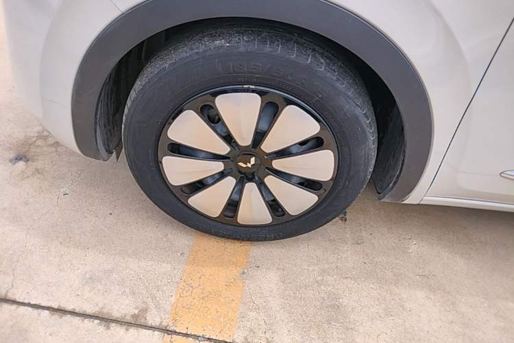 Used Wuling Bingo 2023 333 km Lingxi Connected+ Version Exterior 4