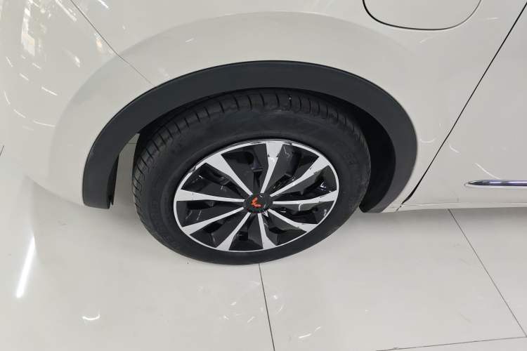 Used Wuling Bingo 2023 333 km Lingxi Connected+ Version Exterior 4