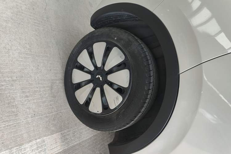 Used Wuling Bingo 2023 333 km Enjoyment Version Exterior 5