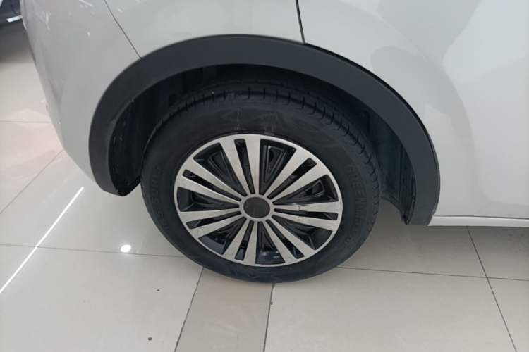 Used Wuling Bingo 2023 333 km Lingxi Connected Version Exterior 5