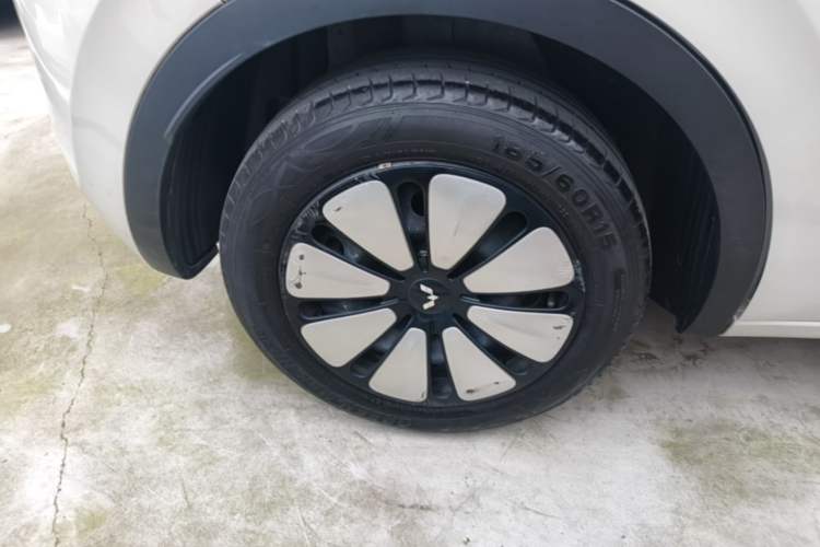 Used Wuling Bingo 2023 333 km Lingxi Connected Version Exterior 5